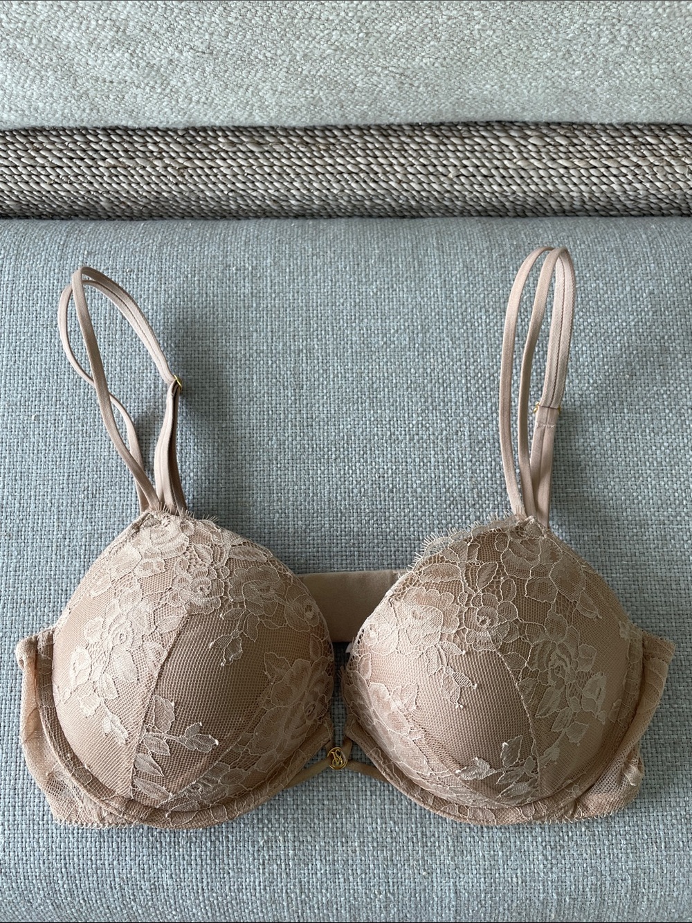 Victoria's Secret Nude Lace Push-Up Bra